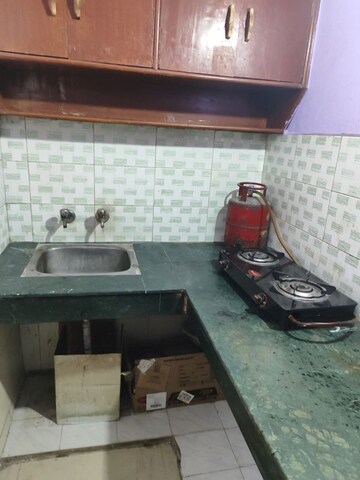 Kitchen in 4 BHK Villa at Sector 41 – for Rent