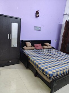 4 BHK + Pooja Room,Servant Room,Study Room,Extra Room Villa For Rent in Sector 41