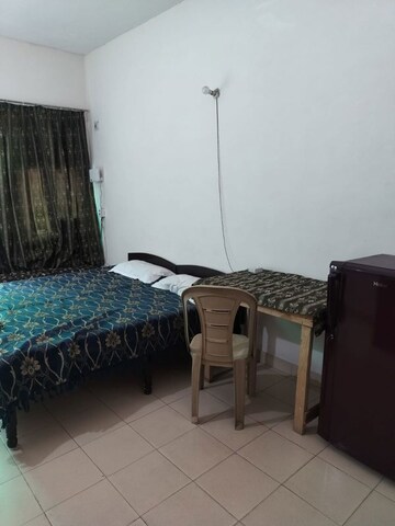 Bedroom in 4 BHK Villa at Sector 41 – for Rent