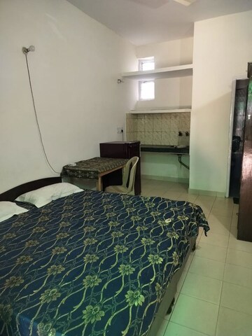 Bedroom in 4 BHK Villa at Sector 41 – for Rent