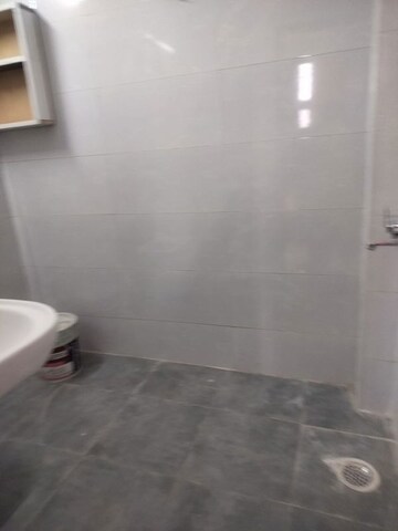 Room in 4 BHK Villa at Sector 41 – for Rent