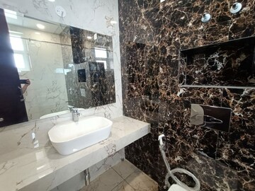 Bathroom in 2 BHK Apartment at Capital Paradise, Pathribagh – for Sale