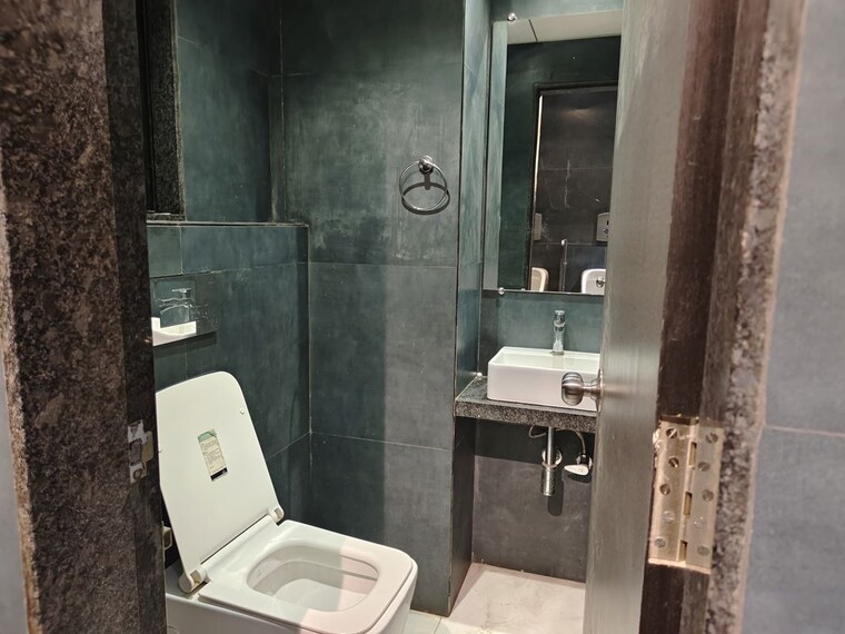 Bathroom, 215-atrium Commercial Office Space 780 Sq.Ft. In Andheri East Mumbai 10012516