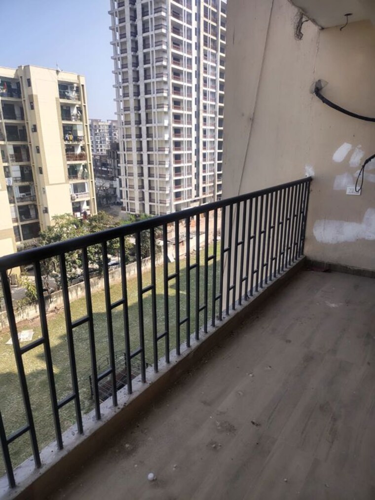 Balcony, bcl-chinar-homes 3 Bedroom 1850 Sq.Ft. Apartment In Dhakoli Zirakpur 10012523