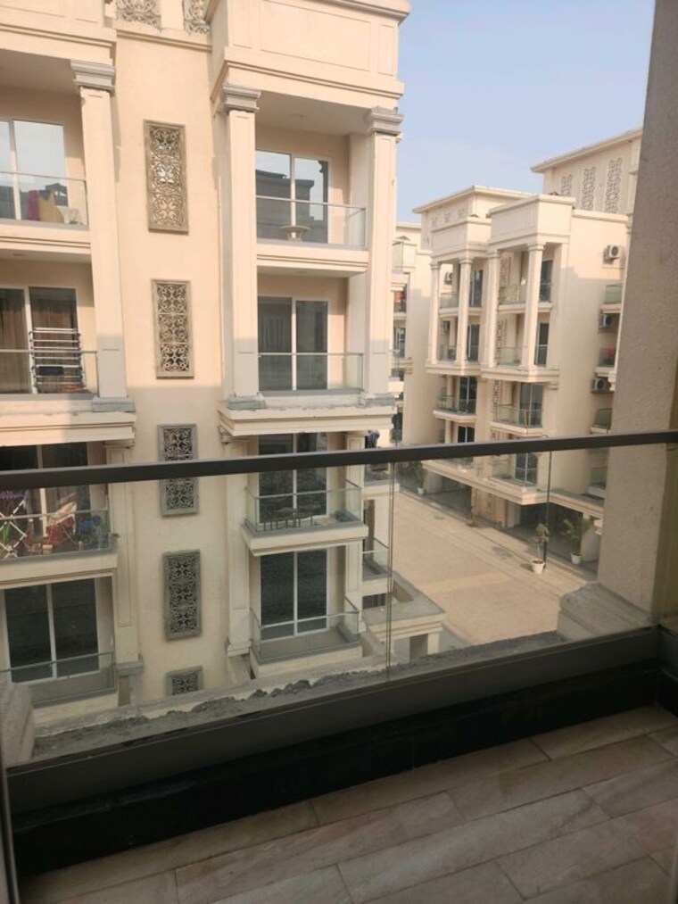 Balcony, signature-global-city 3 Bedroom 1250 Sq.Ft. Apartment In Sector 37d Gurgaon 10012509