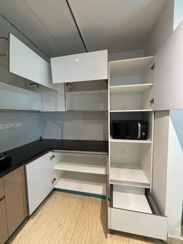 Kitchen, mahagun-mezzaria 3 Bedroom 2500 Sq.Ft. Apartment In Sector 78 Noida 10012564