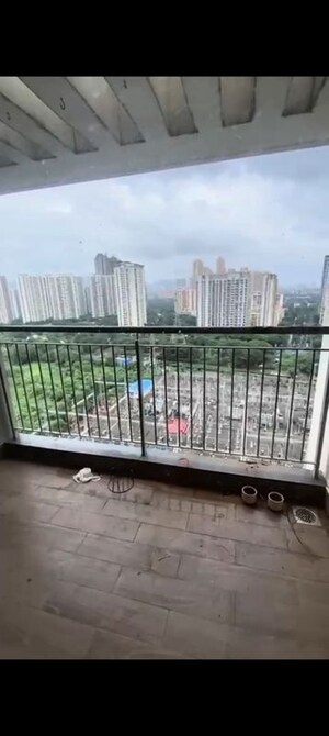 Balcony in 2 BHK Apartment at Kalpataru Paramount E, Kapur Bawdi – for Rent