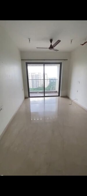 2 BHK Apartment For Rent in Kalpataru Paramount E, Kapur Bawdi