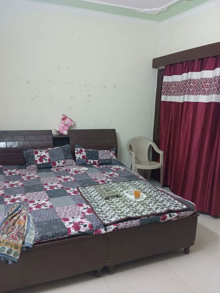 Bedroom, chandigarh airport 2 Bedroom 250 Sq.Yd. Independent House In Chandigarh Airport Chandigarh 10012567
