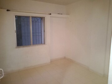 Room in 2 BHK Apartment at Laxmi Park, Ghorpadi – for Rent