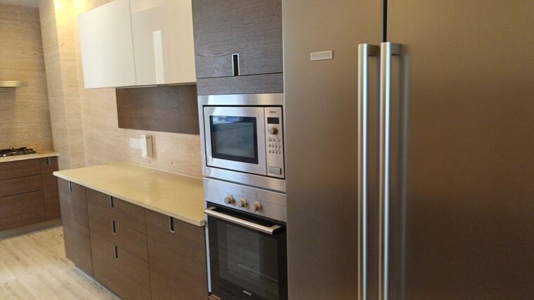 Bathroom, vasant vihar 4 Bedroom 600 Sq.Yd. Builder Floor In Vasant Vihar Delhi 10012581