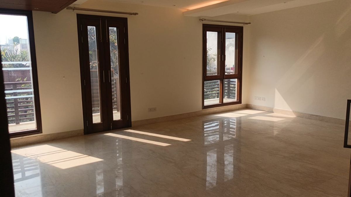 4 BHK + Servant Room Builder Floor For Rent in Vasant Vihar