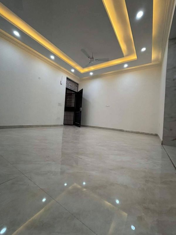 2 BHK Apartment For Rent in Saket