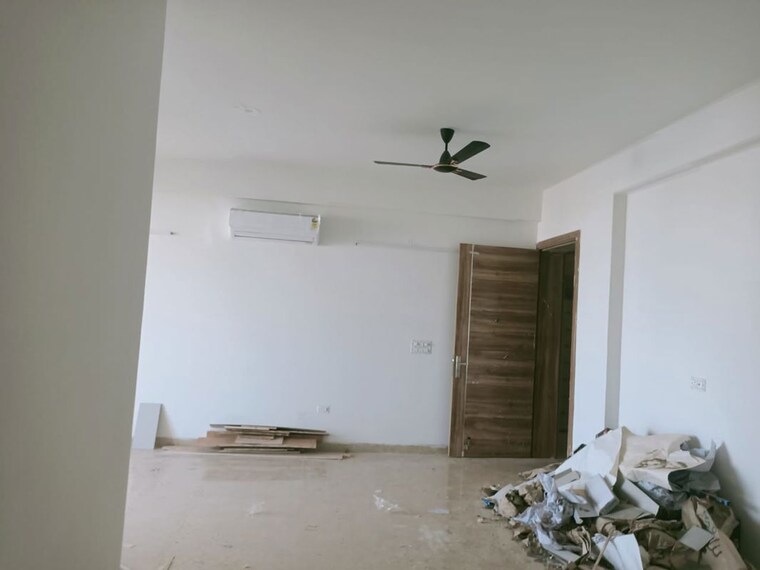 Room, santur-aspira 3 Bedroom 1900 Sq.Ft. Builder Floor In Sector 3 Gurgaon 10012590