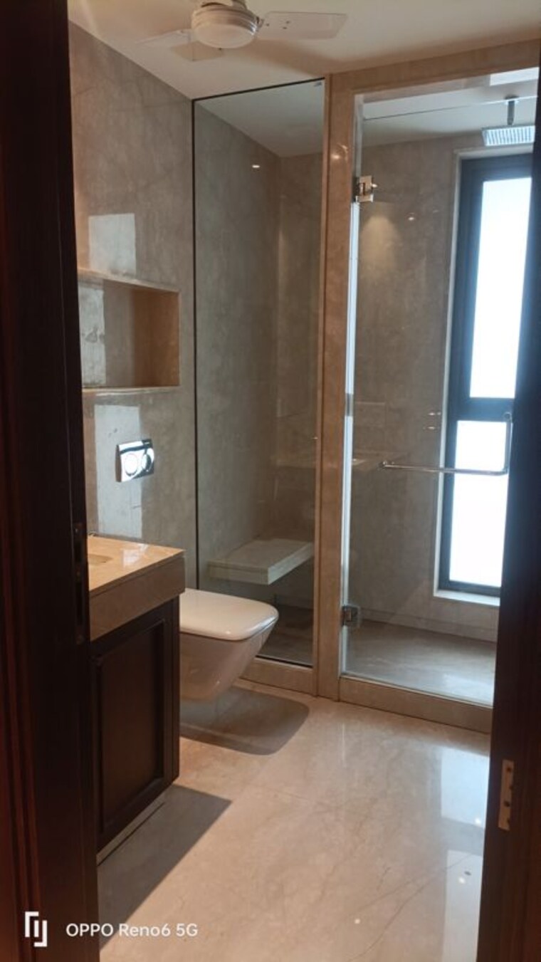 Bathroom, vasant vihar 4 Bedroom 400 Sq.Yd. Builder Floor In Vasant Vihar Delhi 10012606