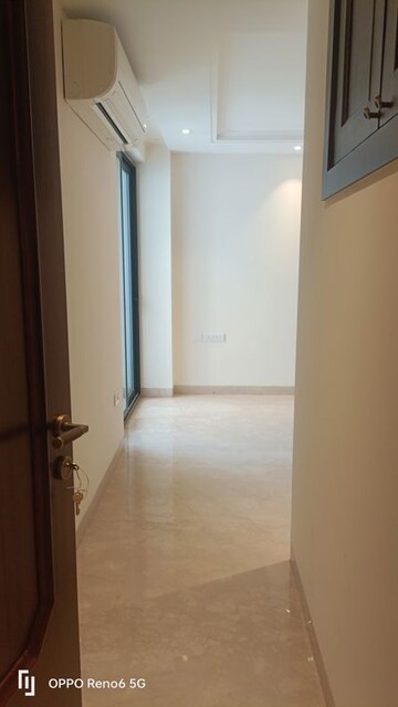 Room in 4 BHK Builder Floor at Vasant Vihar – for Rent