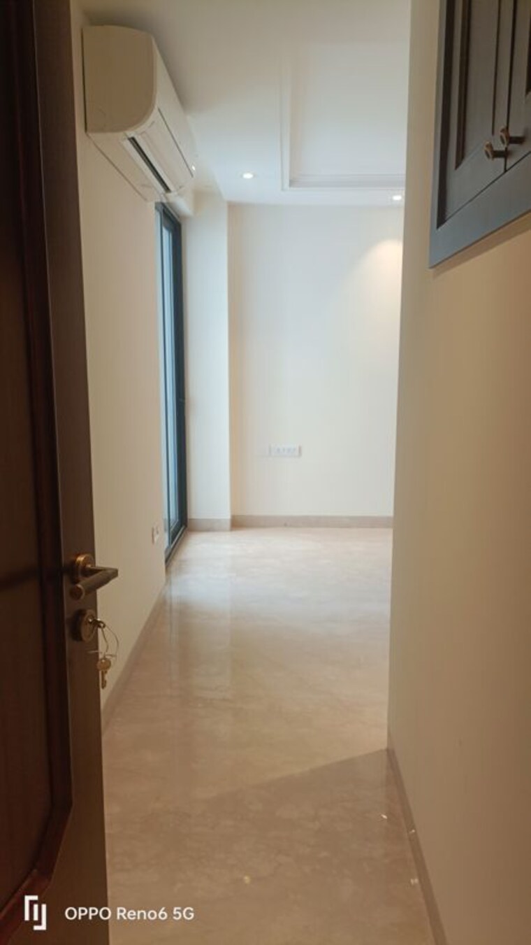 Room, vasant vihar 4 Bedroom 400 Sq.Yd. Builder Floor In Vasant Vihar Delhi 10012606