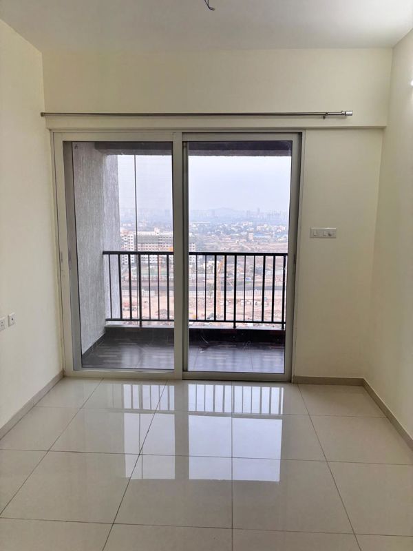 1 BHK + Study Room Apartment For Sale in Kolte Patil Life Republic