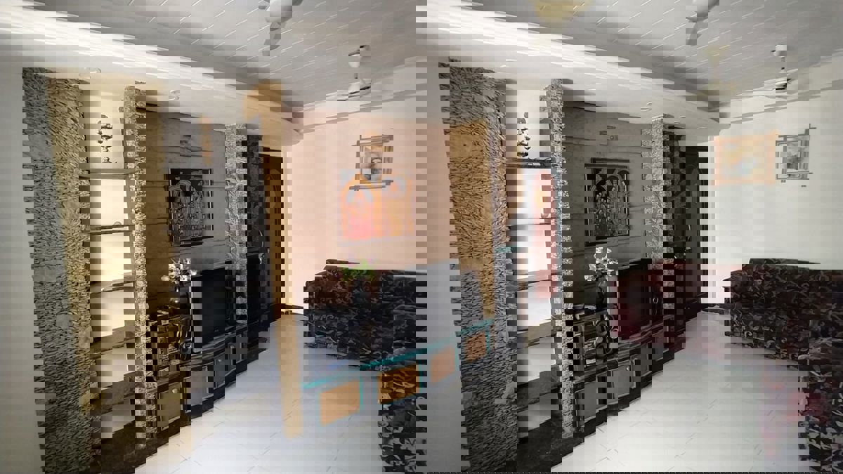 2 BHK 950 Sq.Ft. Apartment in Siddheshwar Nagar CHS