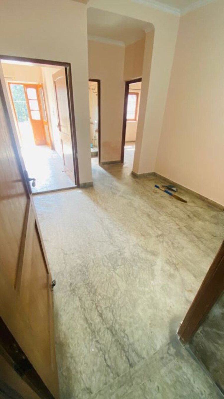 Room, palam vihar 2 Bedroom 273 Sq.Yd. Builder Floor In Palam Vihar Gurgaon 10012622