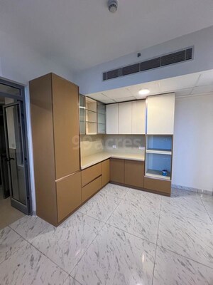 Room in 3 BHK Apartment at Mantri Pinnacle, Hulimavu – for Rent