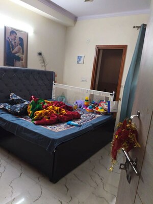 Bedroom in 2 BHK Builder Floor at Sector 23 – for Rent