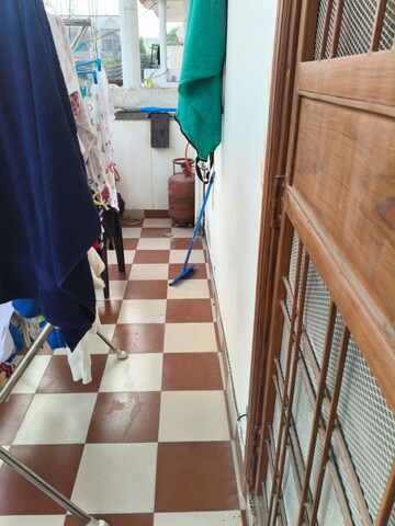 Staircase in 2 BHK Builder Floor at Sector 23 – for Rent