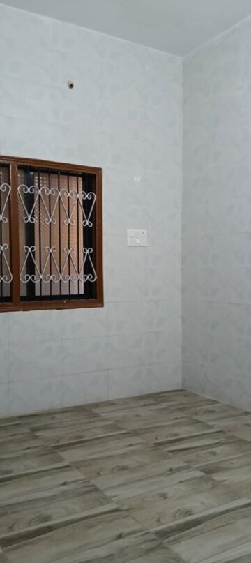 Room in 2 BHK Independent House at Shivanand Nagar – for Rent