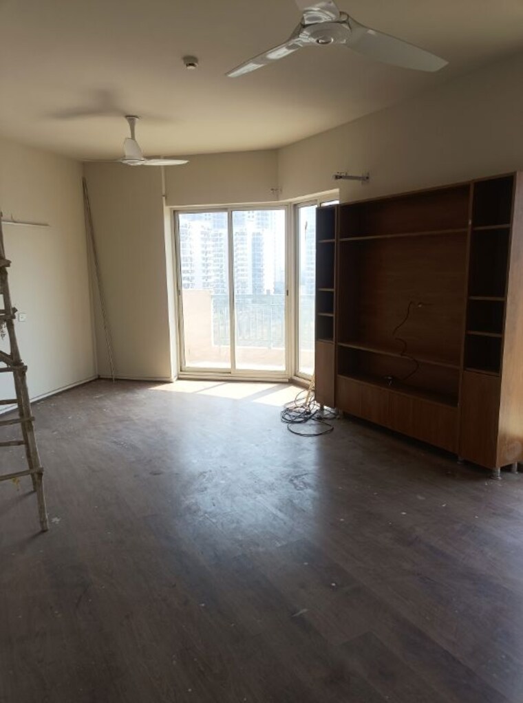 Room, bestech-park-view-grand-spa-spa-signature-tower 4 Bedroom 4200 Sq.Ft. Apartment In Sector 81 Gurgaon 10012659