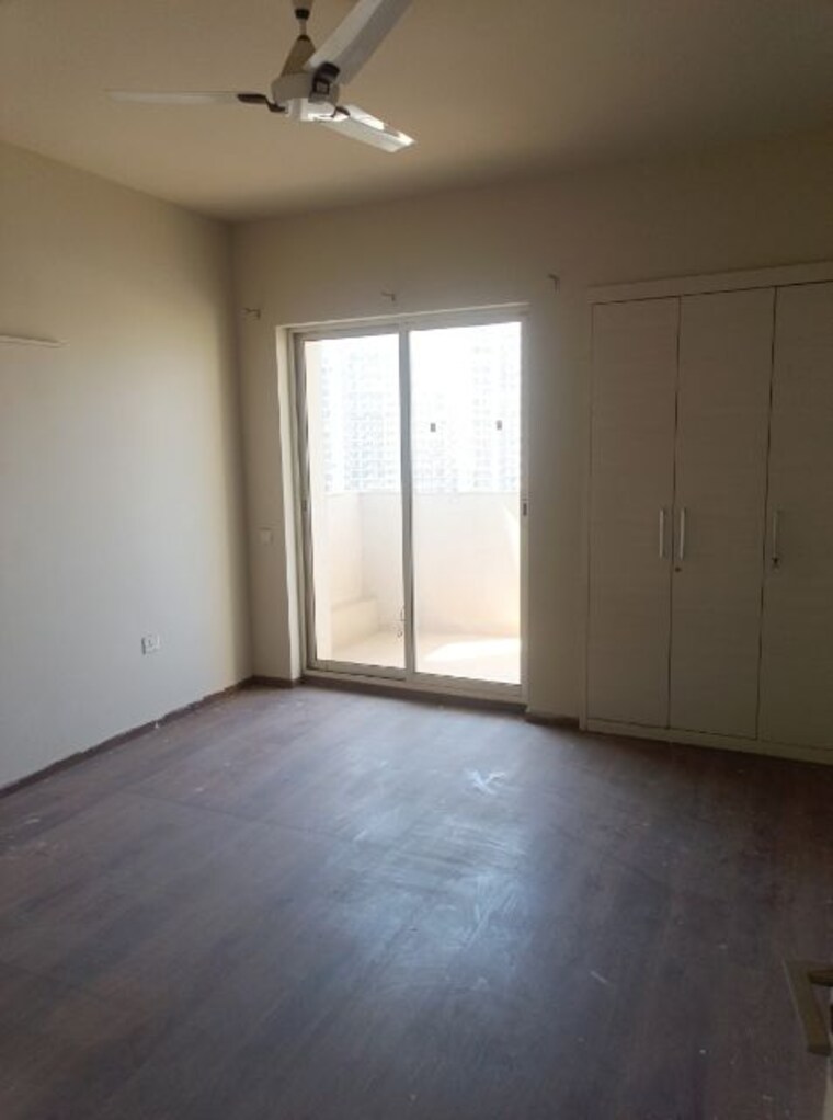 Room, bestech-park-view-grand-spa-spa-signature-tower 4 Bedroom 4200 Sq.Ft. Apartment In Sector 81 Gurgaon 10012659