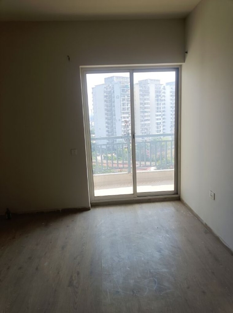 Room, bestech-park-view-grand-spa-spa-signature-tower 4 Bedroom 4200 Sq.Ft. Apartment In Sector 81 Gurgaon 10012659