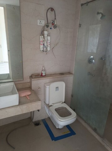 Bathroom in 4 BHK Apartment at Bestech Park View Grand Spa-Spa Signature Tower, Sector 81 – for Rent
