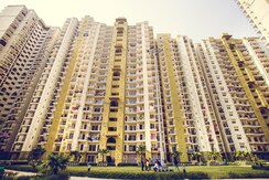 2 BHK Apartment For Sale in Trident Embassy