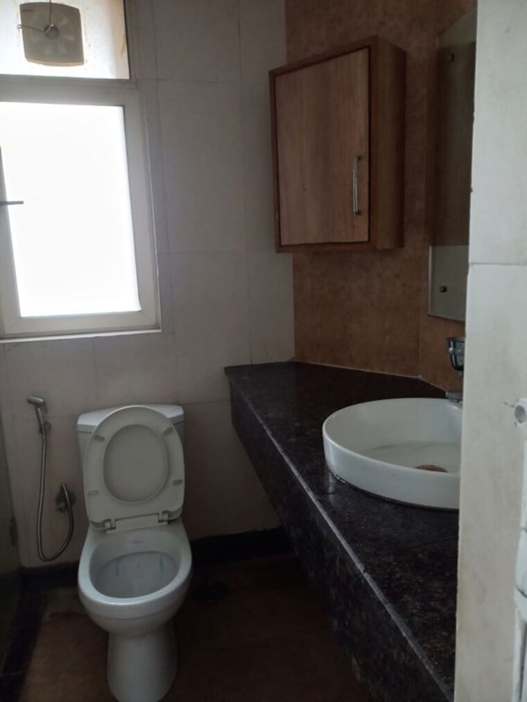 Bathroom, motia-blue-ridge 3 Bedroom 949 Sq.Ft. Apartment In Dhakoli Zirakpur 10012677