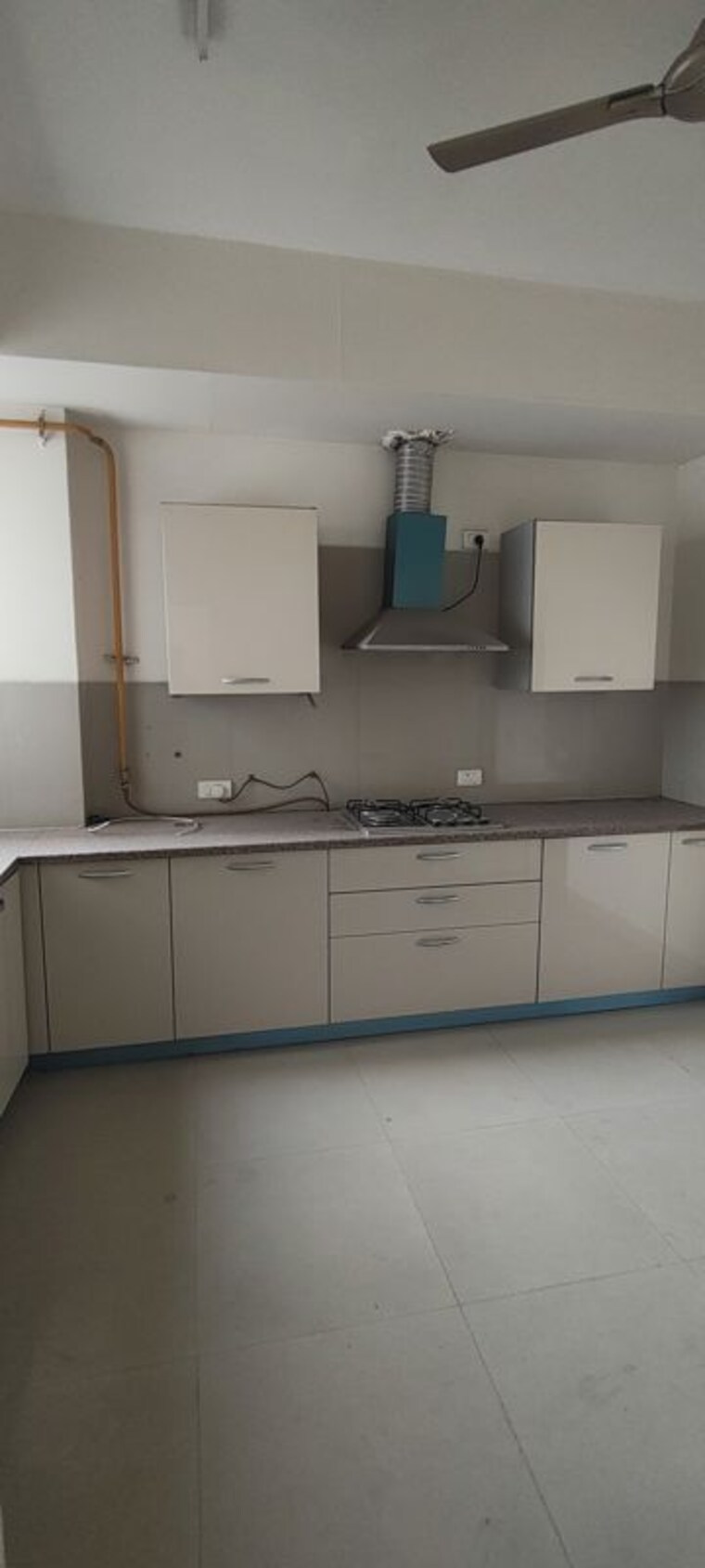 Kitchen, emaar-the-palm-drive-the-premier-terraces 3 Bedroom 1950 Sq.Ft. Apartment In Sector 66 Gurgaon 10012680