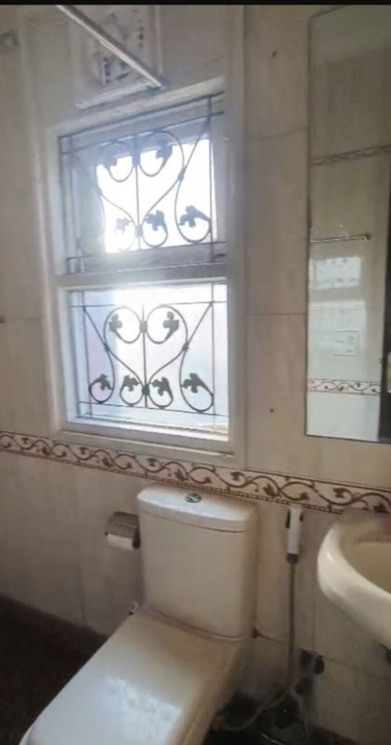 undefined, greater kailash ii 3 Bedroom 250 Sq.Yd. Builder Floor In Greater Kailash ii Delhi 10012685