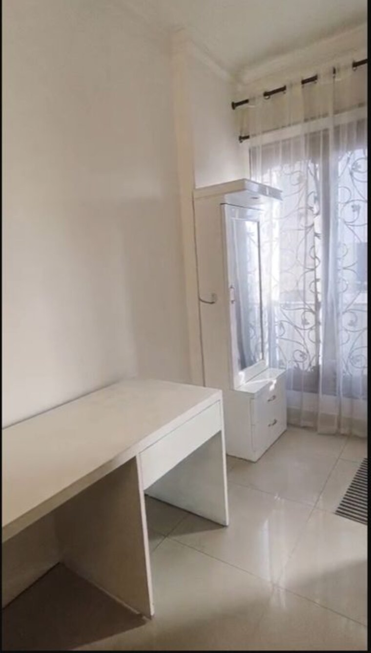 Bathroom, greater kailash ii 3 Bedroom 250 Sq.Yd. Builder Floor In Greater Kailash ii Delhi 10012685