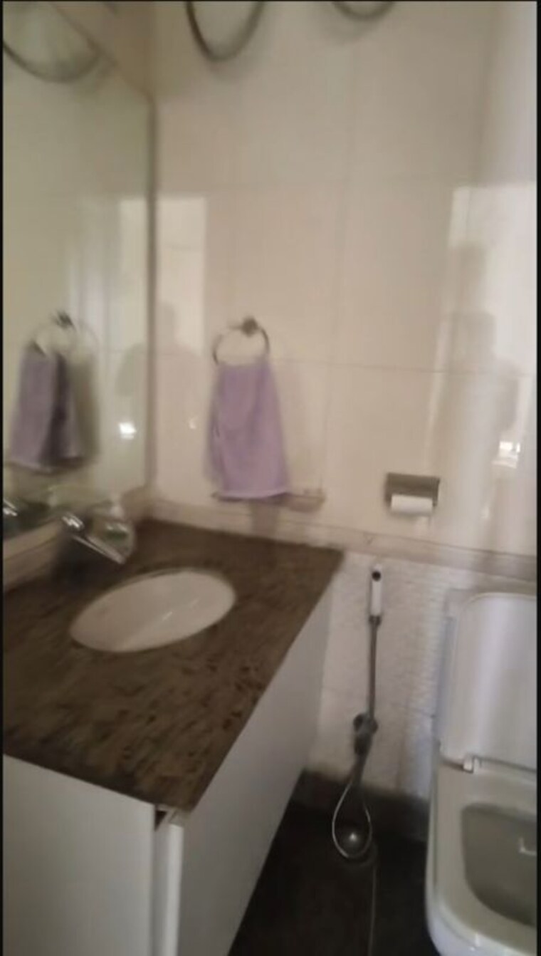 Master Bedroom, greater kailash ii 3 Bedroom 250 Sq.Yd. Builder Floor In Greater Kailash ii Delhi 10012685