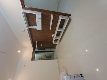 Furnished Amenities in 2 BHK Builder Floor at Koramangala – for Rent