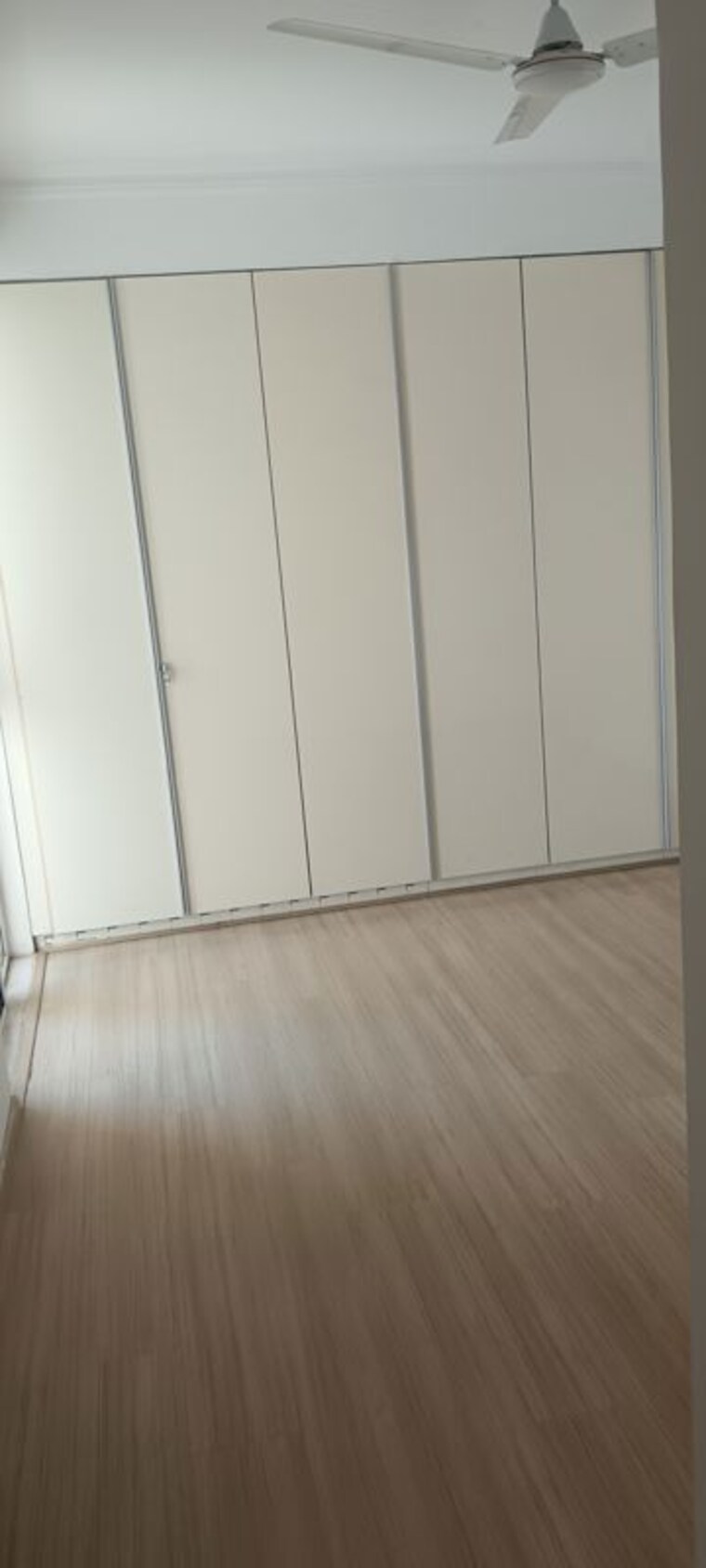 Room, dlf-park-place 3 Bedroom 1983 Sq.Ft. Apartment In Sector 54 Gurgaon 10012696