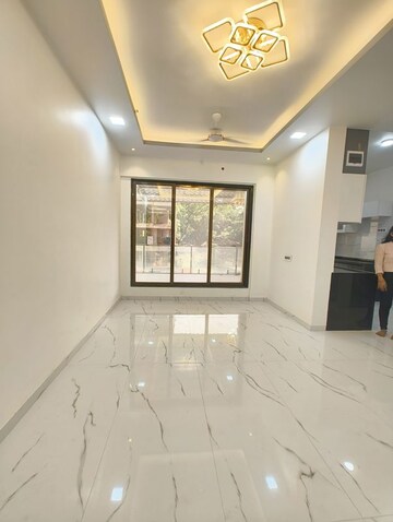 Room in 3 BHK Apartment at Ruturaj Classic, Nalasopara West – for Sale