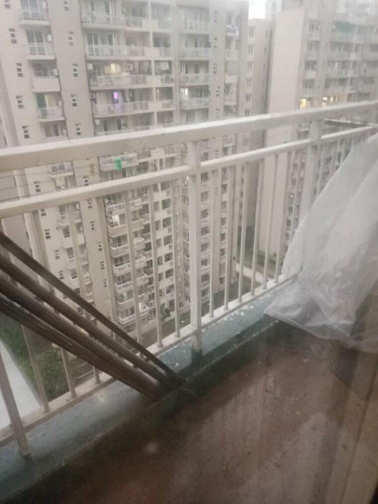 Balcony, bptp-spacio 3.5 Bedroom 1303 Sq.Ft. Apartment In Sector 37d Gurgaon 10012669