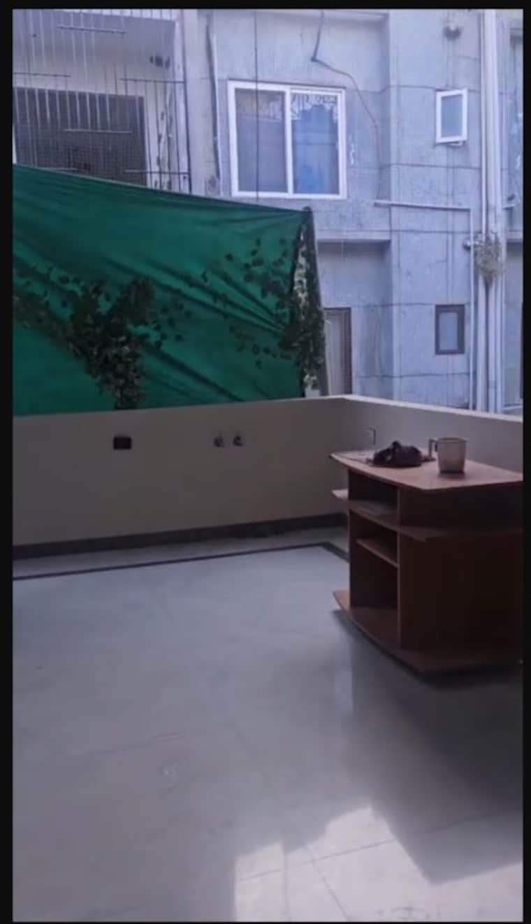 Kitchen, greater kailash ii 3 Bedroom 250 Sq.Yd. Builder Floor In Greater Kailash ii Delhi 10012745