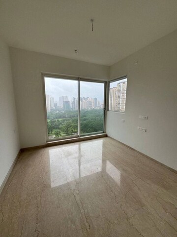 Room in 2 BHK Apartment at Courtyard by Narang Realty and The Wadhwa Group, Pokhran Road No Two – for Rent