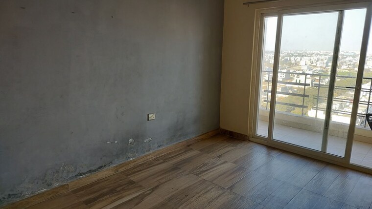 Room, paramount-golfforeste 1 Bedroom 435 Sq.Ft. Apartment In Zeta I Greater Noida Greater Noida 10012761