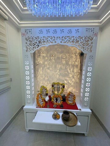 Furnished Amenities in 3 BHK Builder Floor at Sector 27 Dwarka – for Sale