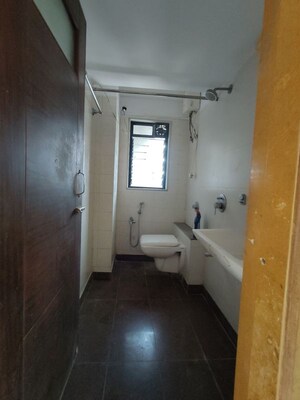 Bathroom in 2 BHK Apartment at Pushpanjali Apartment Prabhadevi, Prabhadevi – for Rent