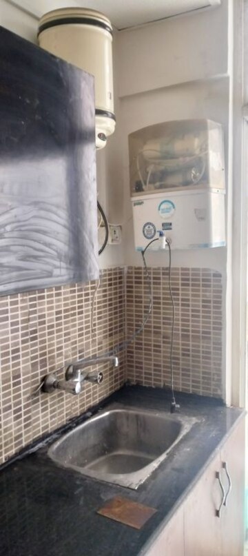 Bathroom in 3.5 BHK Apartment at Ansal API Celebrity Greens, Ashiyana – for Rent