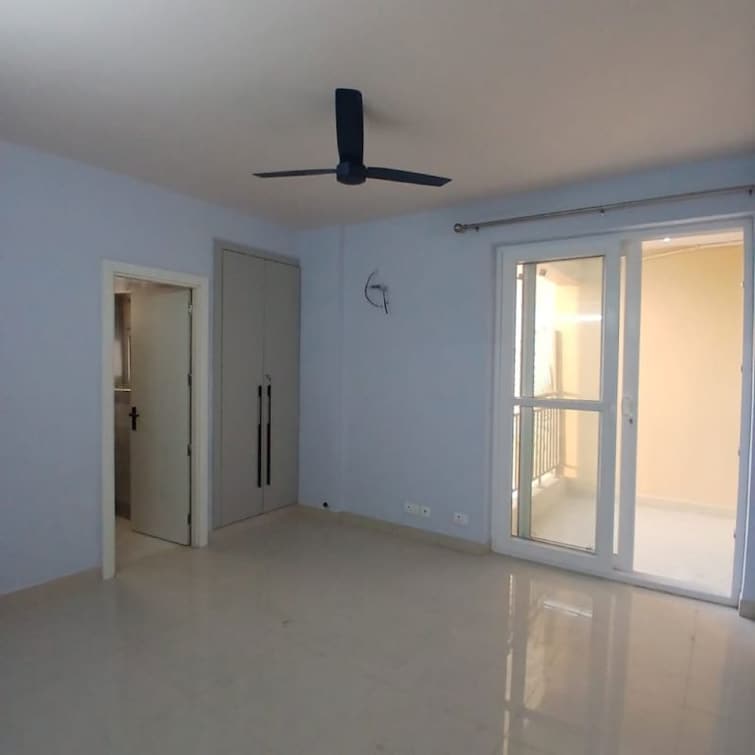 Room, sector 12 dwarka 3 Bedroom 1800 Sq.Ft. Apartment In Sector 12 Dwarka Delhi 10012798