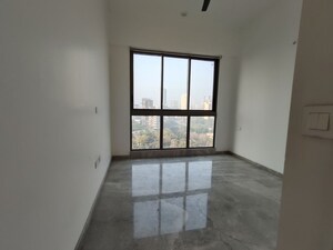 Room in 2 BHK Apartment at Prestige Jasdan Classic, Mahalaxmi – for Rent